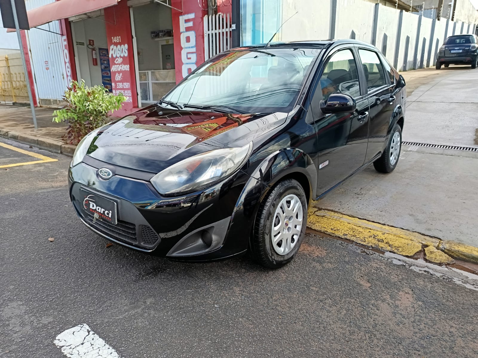 FIESTA SEDAN CLASS 1.6